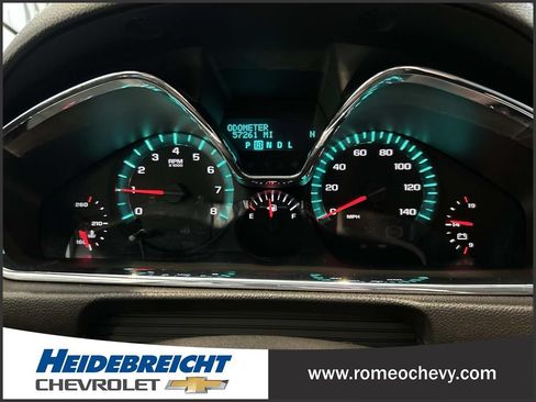 Used 2017 Chevrolet Traverse LT w/ Style and Technology Package FWD image 21