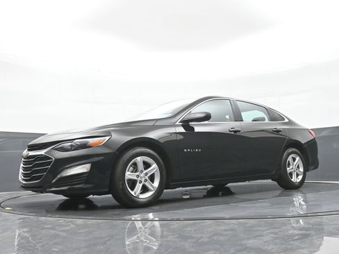 Used 2024 Chevrolet Malibu LS FWD image 42