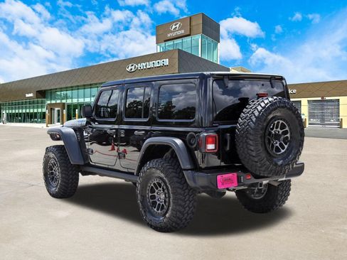 Used 2022 Jeep Wrangler Unlimited Sport AWD/4WD image 8