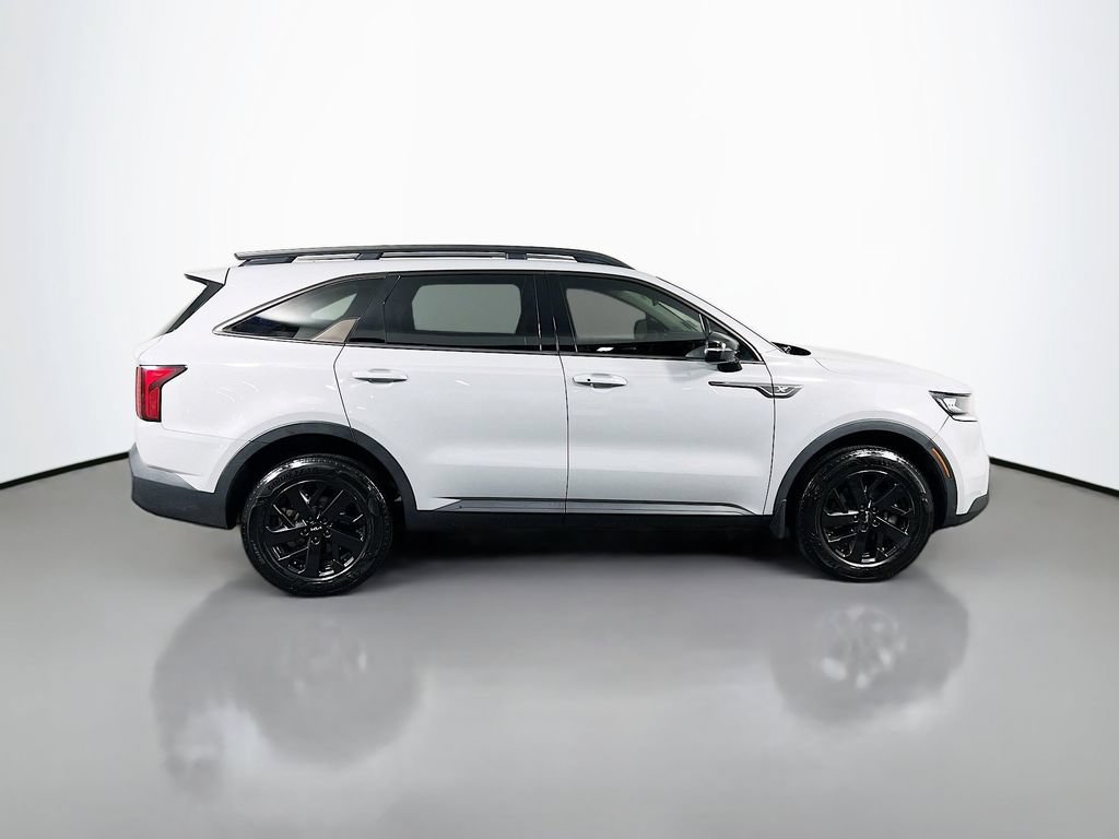 Used 2022 Kia Sorento S w/ Panoramic Sunroof Package AWD/4WD image 4