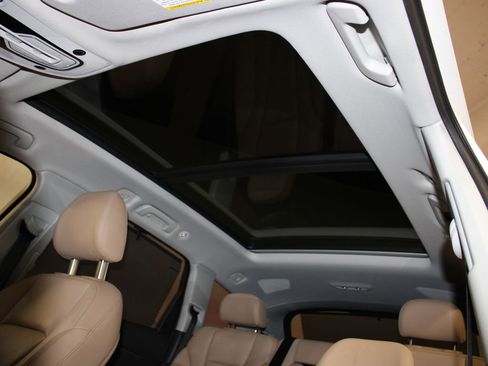 Certified 2025 Audi Q7 2.0T Premium Plus image 5