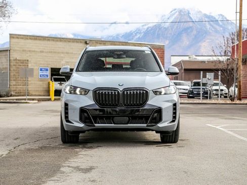 New 2026 BMW X5 xDrive40i w/ Executive Package image 8