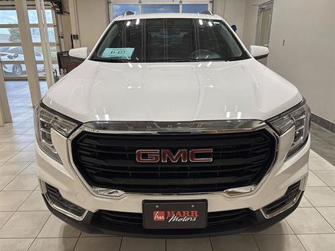 Used 2022 GMC Terrain SLE w/ Driver Convenience Package AWD/4WD image 6
