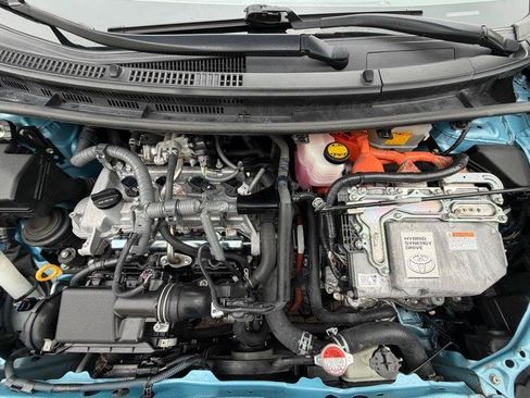 Used 2016 Toyota Prius C Two FWD image 27