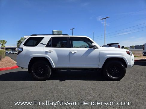Used 2024 Toyota 4Runner TRD Off-Road Premium w/ Moonroof Package AWD/4WD image 7