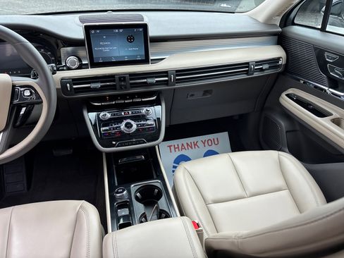 Certified 2022 Lincoln Corsair FWD image 31