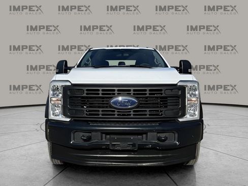 Used 2024 Ford F450 XL image 3