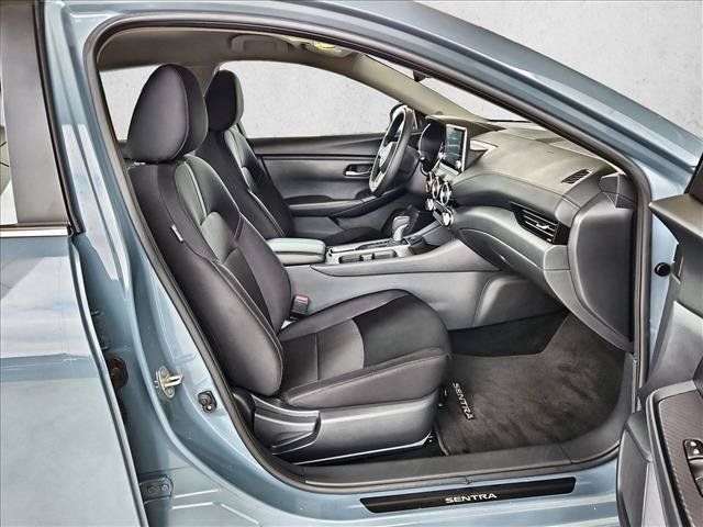 Used 2025 Nissan Sentra SV FWD image 20