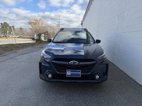 Used 2024 Subaru Outback Premium image 19