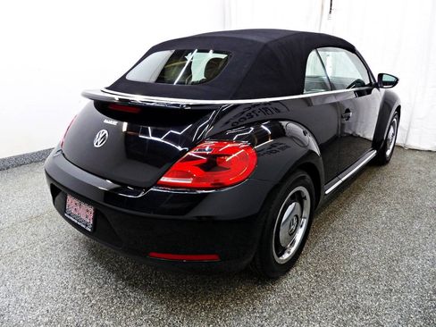 Used 2013 Volkswagen Beetle 2.5 FWD image 4