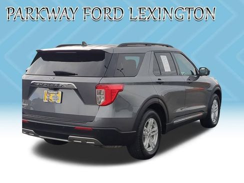 Used 2021 Ford Explorer XLT w/ Equipment Group 202A RWD image 5