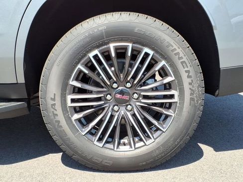 New 2026 GMC Yukon Elevation w/ Elevation Premium Package AWD/4WD image 6