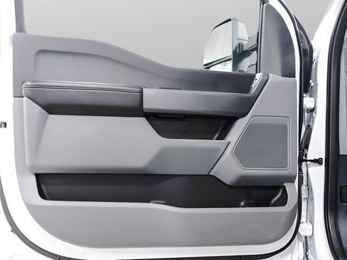 Used 2024 Ford F250 XLT image 24