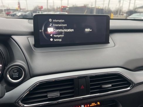 Used 2022 MAZDA CX-9 Touring image 40