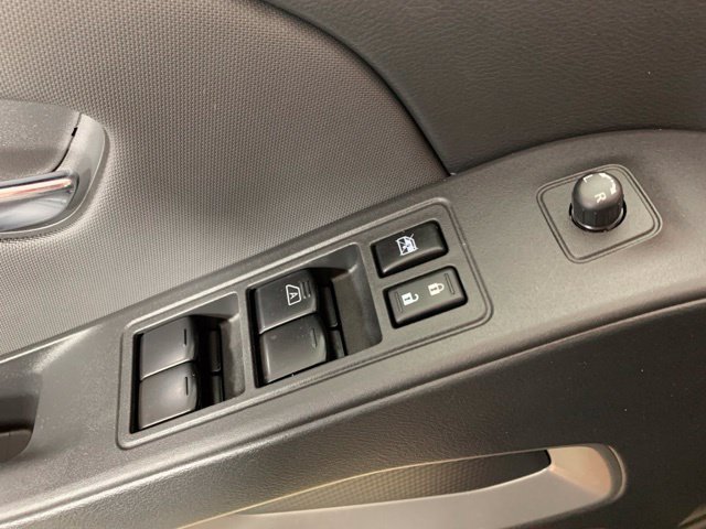 Used 2024 Nissan Frontier SV w/ Technology Package AWD/4WD image 32