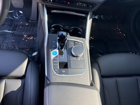 Used 2023 BMW i4 eDrive40 w/ Premium Package image 12