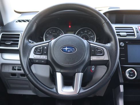 Used 2017 Subaru Forester 2.5i Premium w/ All-Weather Package AWD/4WD image 18