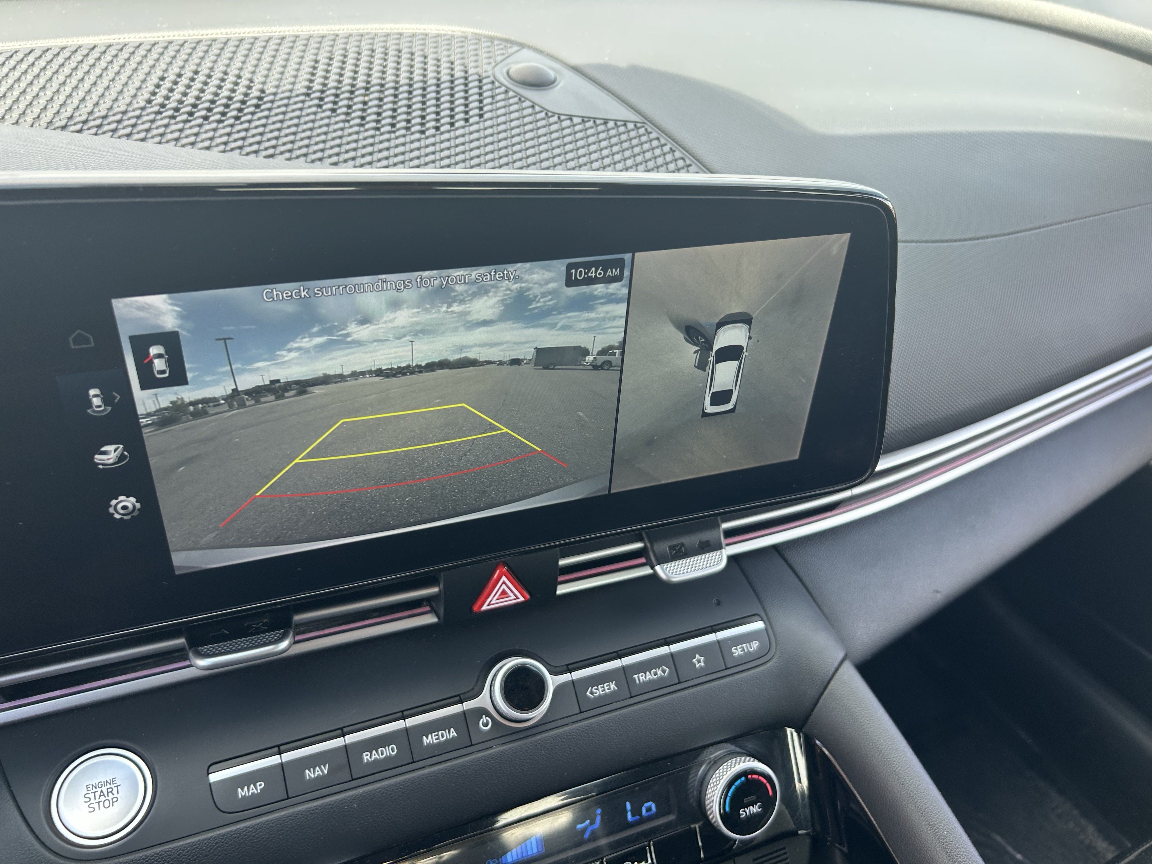 Used 2024 Hyundai Elantra Limited FWD image 31