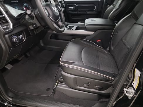 Used 2024 RAM 2500 Laramie w/ Sport Appearance Package AWD/4WD image 14