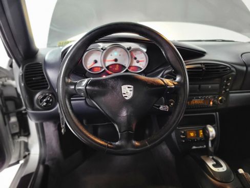 Used 2000 Porsche Boxster S image 13