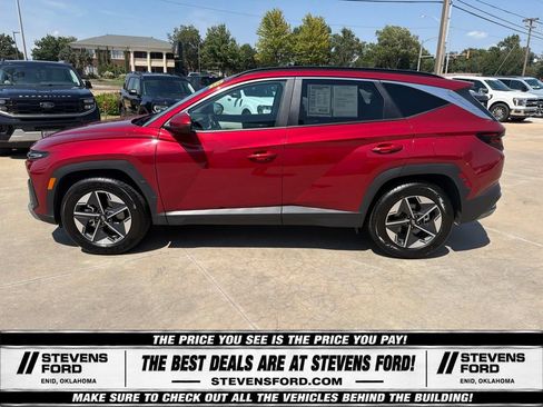 Used 2025 Hyundai Tucson SEL AWD/4WD image 10