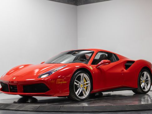 Used 2016 Ferrari 488 Spider image 4