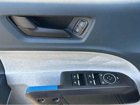 New 2026 Ford Maverick XLT image 13