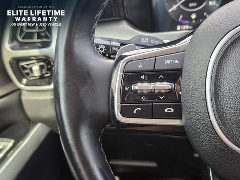 Certified 2023 Kia Sorento SX AWD/4WD image 27