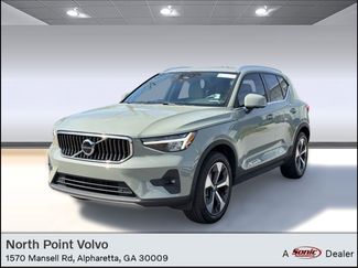 Used 2023 Volvo XC40 B5 Plus w/ Climate Package video 1