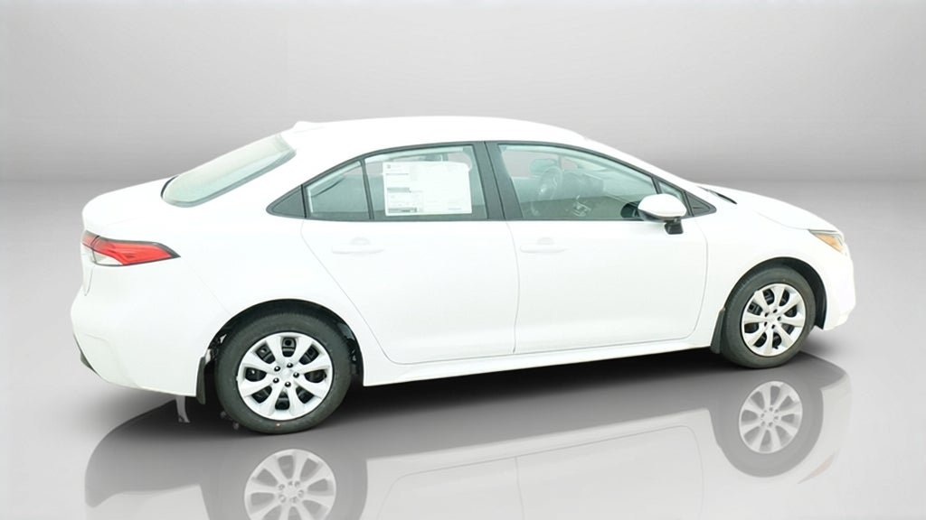 New 2027 Toyota Corolla LE FWD image 10