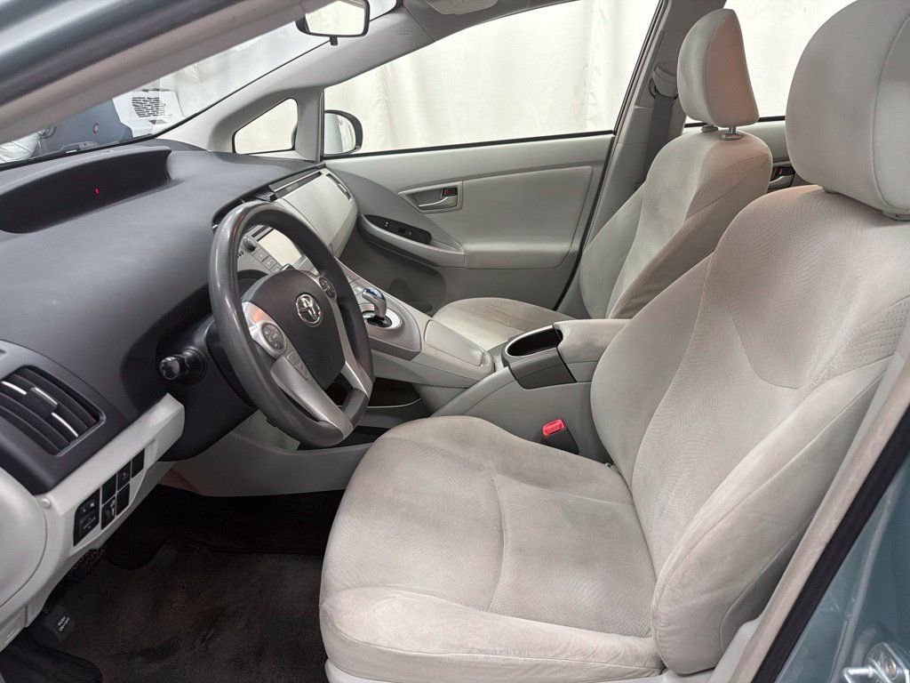 Used 2012 Toyota Prius Three w/ Solar Roof Pkg FWD image 10