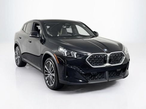 Used 2025 BMW X2 xDrive28i w/ Convenience Package AWD/4WD image 7