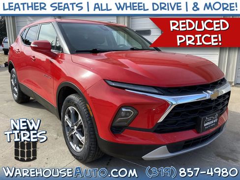 Used 2024 Chevrolet Blazer LT AWD/4WD image 1