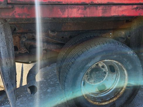 Used 2006 Ford F350 XL RWD image 11
