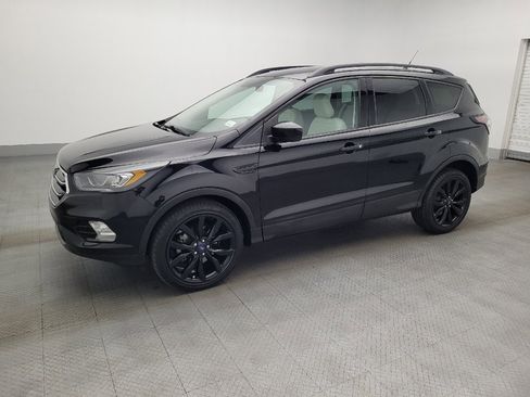 Used 2018 Ford Escape SEL w/ SEL Sport Appearance Package image 2