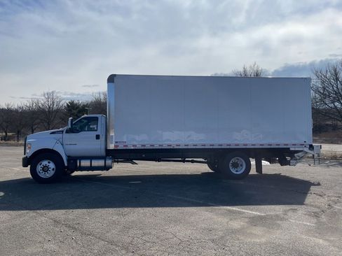 New 2026 Ford F750 2WD Regular Cab Super Duty image 2