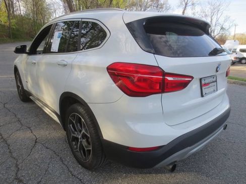 Used 2017 BMW X1 xDrive28i AWD/4WD image 5