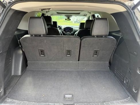 Used 2020 Chevrolet Traverse High Country AWD/4WD image 6