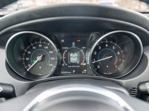 Used 2019 Jaguar XE R-Sport image 14