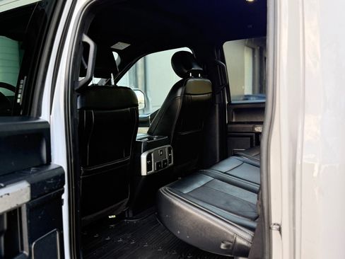 Used 2020 Ford F150 Lariat AWD/4WD image 13