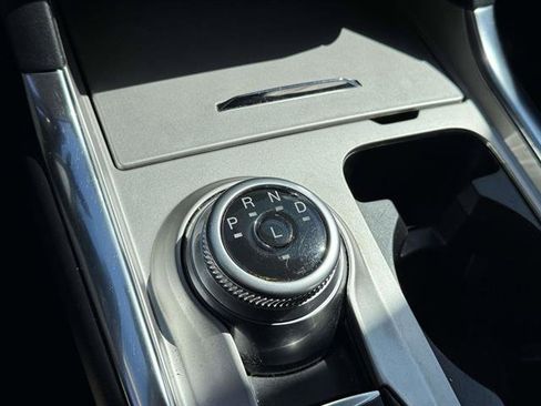 Used 2023 Ford Explorer XLT w/ Equipment Group 202A AWD/4WD image 42