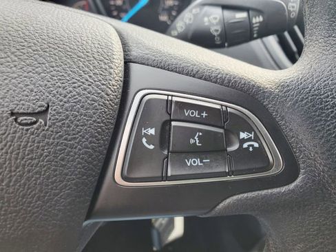 Used 2018 Ford Escape SE image 22