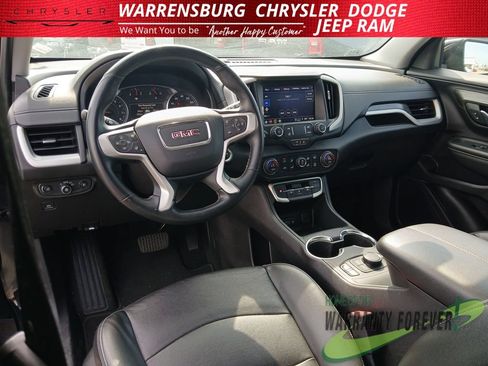 Used 2024 GMC Terrain SLT AWD/4WD image 15