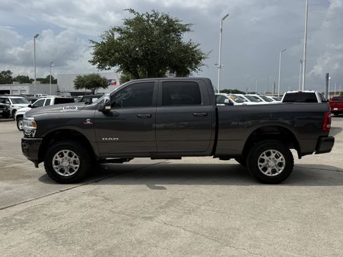Used 2024 RAM 2500 Laramie w/ Safety Group AWD/4WD image 9