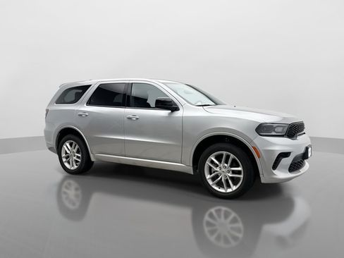 Used 2025 Dodge Durango GT AWD/4WD image 7