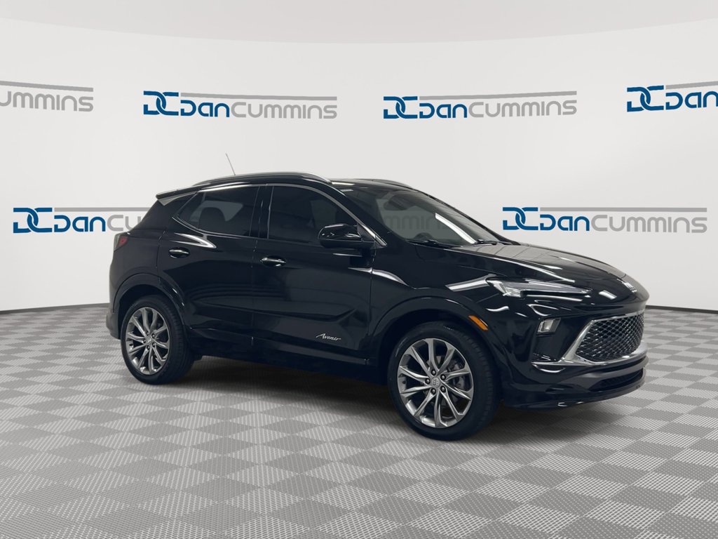 Used 2024 Buick Encore GX Avenir w/ Avenir Convenience Package AWD/4WD image 2