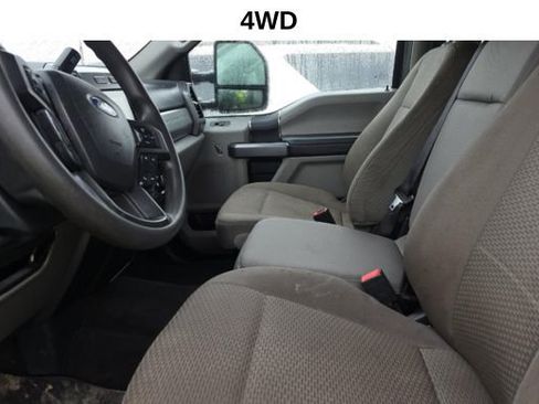 Used 2022 Ford F250 XLT w/ XLT Value Package image 7