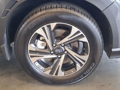 Certified 2024 Subaru Crosstrek 2.0i Premium image 11