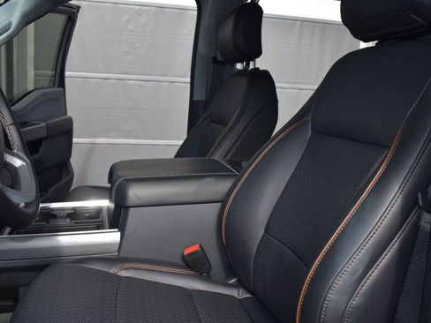 New 2025 Ford F250 Lariat w/ Lariat Ultimate Package image 18