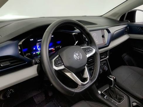 Used 2022 Volkswagen Taos SE FWD image 43